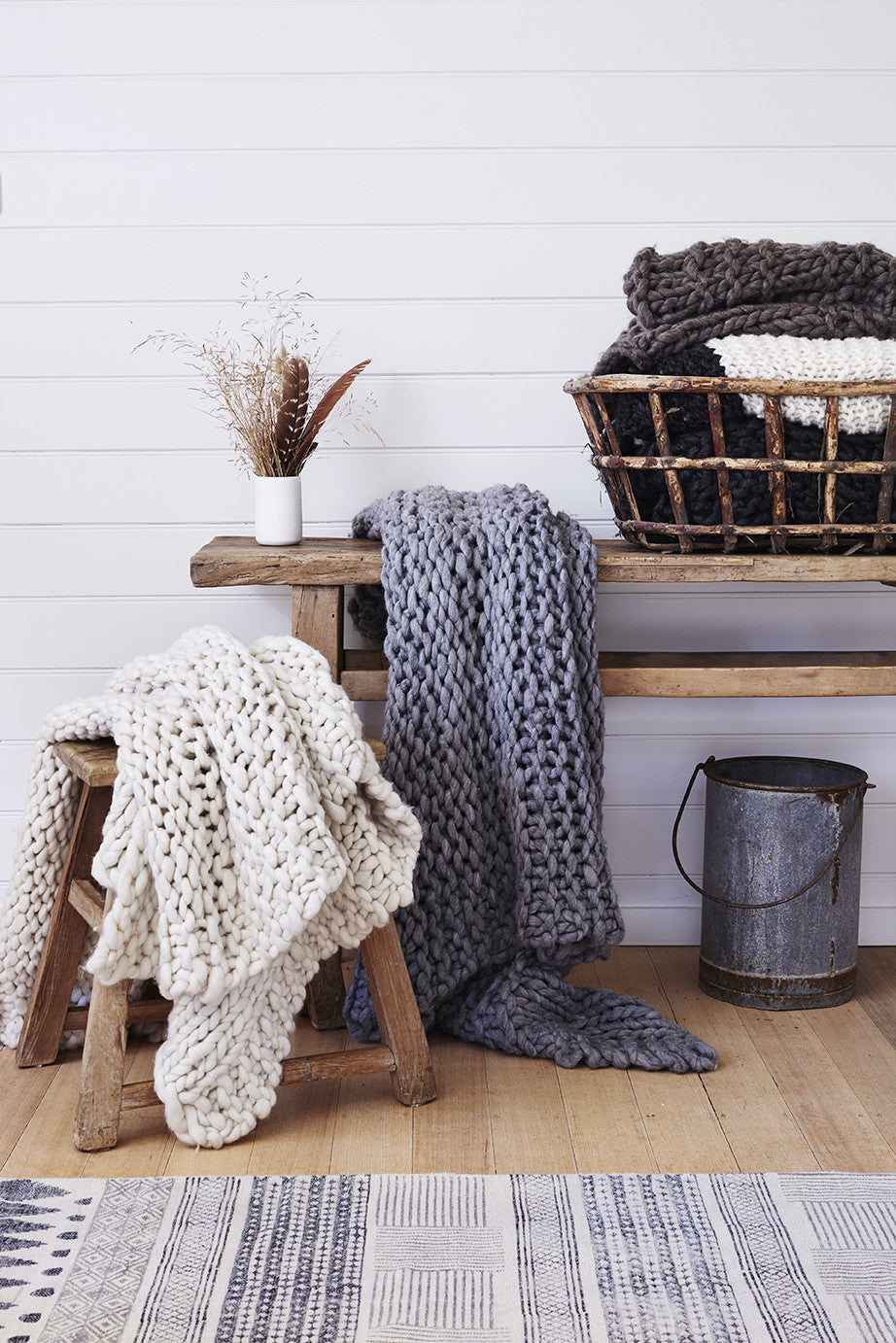 https://barefootgypsy.com.au/collections/knitted-throws